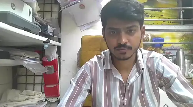 Snapshot of cute_modell chatting on January 21, 12:29 pm cute modell online show from January 21, 12:29 pm