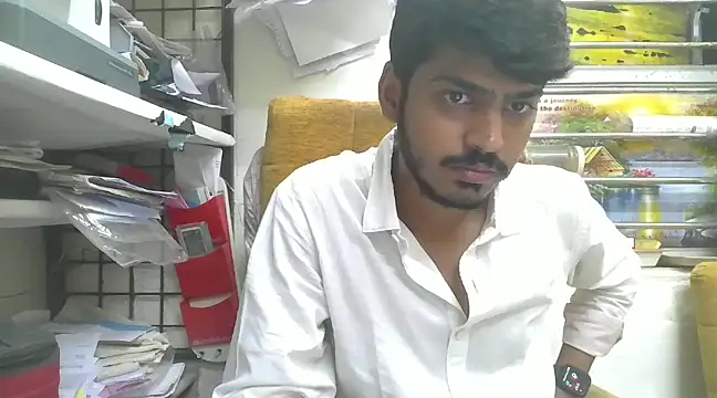 Snapshot of cute_modell chatting on February 8, 12:28 pm cute modell online show from February 8, 12:28 pm