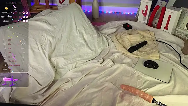 KiraBriis online show from February 9, 10:31 am