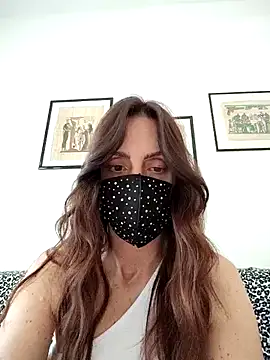 Akemi rossi online show from May 30, 11:40 am