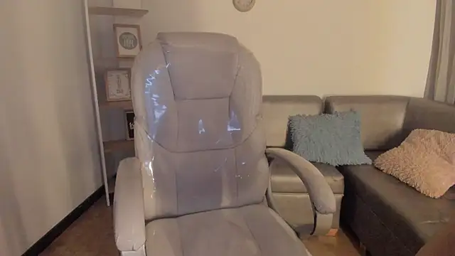 Snapshot of Renaxi_Smith chatting on March 2, 10:38 pm Renaxi Smith online show from March 2, 10:38 pm