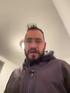 leonardohot1987 online show from January 13, 8:48 pm