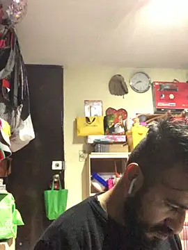 leonardohot1987 online show from February 9, 6:22 am