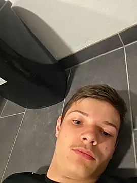 Ich bins einfach online show from July 17, 6:57 pm