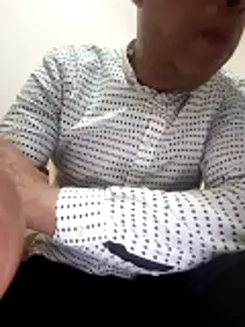 hmtrechaudd online show from January 6, 1:15 pm