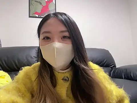 Snapshot of yazawa_oO chatting on February 5, 1:22 pm yazawa oO online show from February 5, 1:22 pm