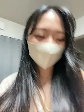 Snapshot of yazawa_oO chatting on May 9, 3:39 pm yazawa oO online show from May 9, 3:39 pm