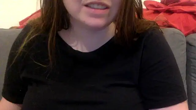 Snapshot of Lacoquinedu636 chatting on January 13, 6:49 am Lacoquinedu636 online show from January 13, 6:49 am