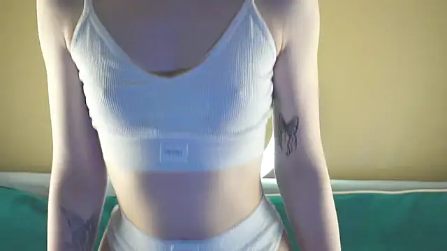 Snapshot of milasmiu chatting on January 30, 9:14 pm milasmiu online show from January 30, 9:14 pm