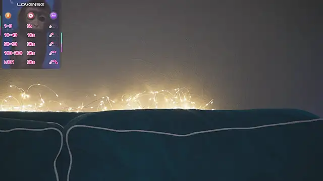 Snapshot of milasmiu chatting on March 2, 11:09 pm milasmiu online show from March 2, 11:09 pm