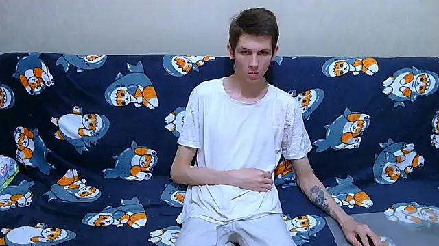 Snapshot of Lester_Broo chatting on July 2, 3:23 am Lester Broo online show from July 2, 3:23 am