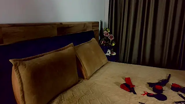 ShadowSweety online show from February 19, 9:58 pm