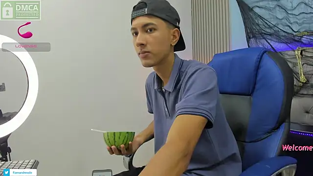 HarolddXL online show from October 30, 1:23 pm