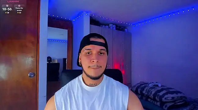 austinoficial online show from March 15, 5:52 am