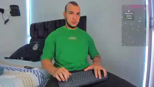 austinoficial online show from February 12, 8:59 pm