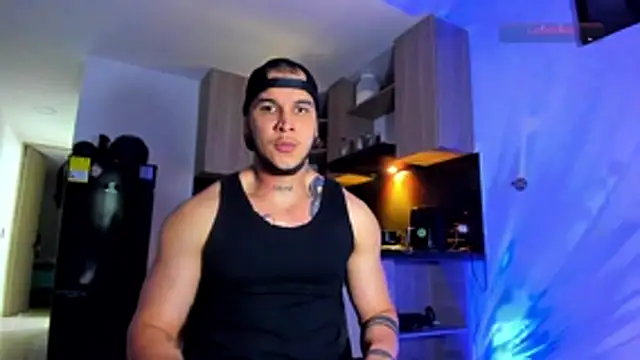 austinoficial online show from March 22, 12:03 am