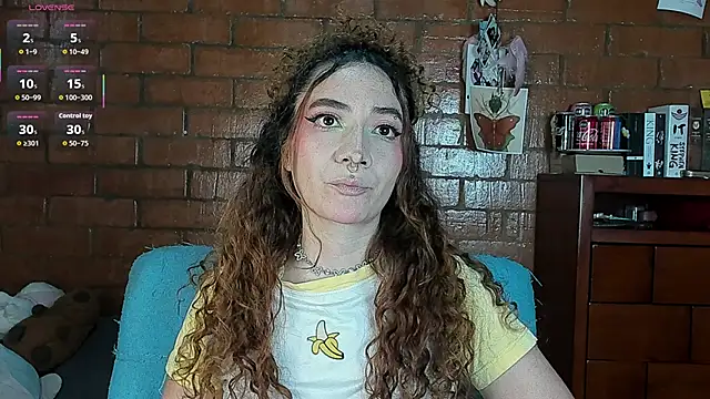 Annycolin  online show from June 15, 10:12 pm