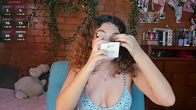 Annycolin  online show from July 14, 10:37 pm