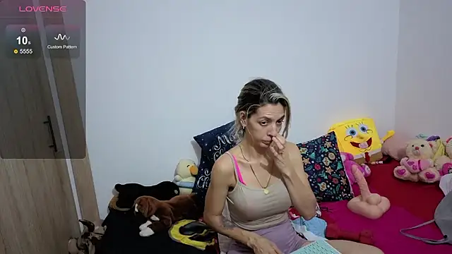 Princezzlove3 online show from March 14, 2:28 am