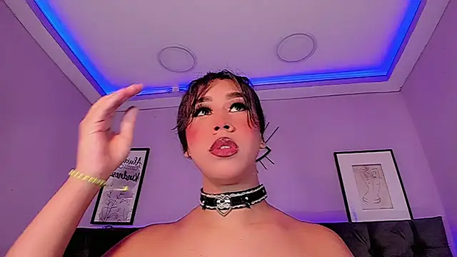 Vanessapintoo online show from June 30, 5:08 am