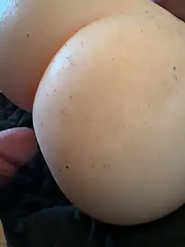 im18teengirl online show from February 14, 7:54 pm