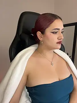 raven  white1 online show from January 18, 12:13 am