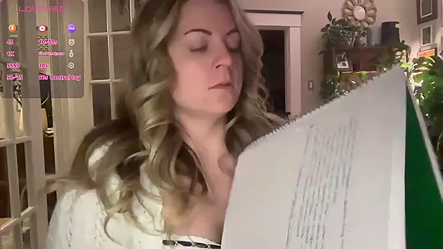 girlnextdoorjoelle online show from January 28, 6:16 am