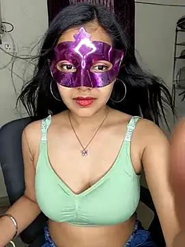 Snapshot of Babbyy_doll chatting on March 12, 9:45 pm Babbyy doll online show from March 12, 9:45 pm