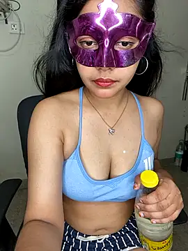 Snapshot of Babbyy_doll chatting on March 13, 4:23 pm Babbyy doll online show from March 13, 4:23 pm