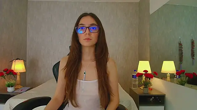 Snapshot of victoriapalmerfg chatting on July 19, 3:43 am victoriapalmerfg online show from July 19, 3:43 am