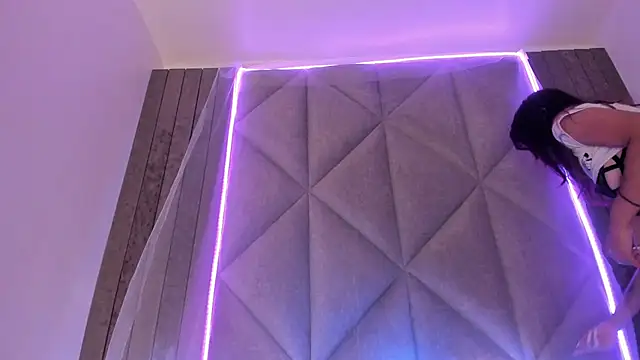 SabrinaSpell  online show from February 23, 11:44 am