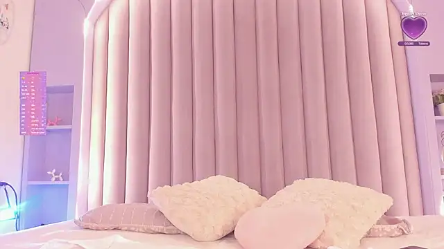 SabrinaSpell  online show from March 10, 11:42 am