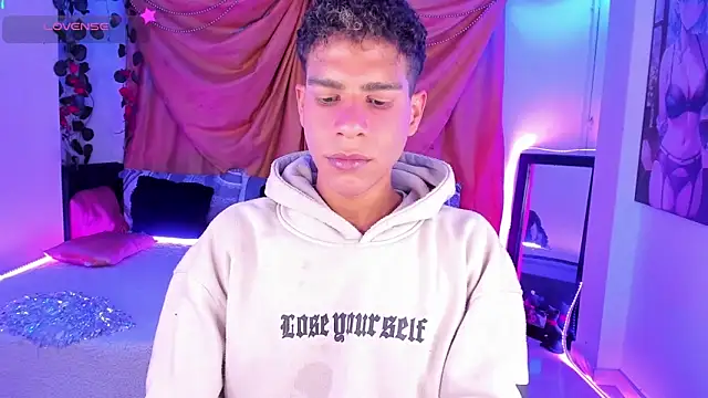 Ethan Boyy online show from October 29, 11:17 pm