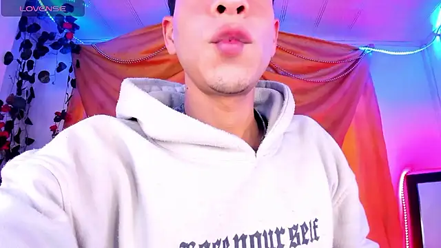 Ethan Boyy online show from January 16, 6:45 pm