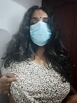 Snapshot of malluhotcoples chatting on January 17, 4:47 pm malluhotcoples online show from January 17, 4:47 pm