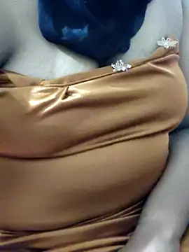 Snapshot of malluhotcoples chatting on January 19, 5:39 pm malluhotcoples online show from January 19, 5:39 pm