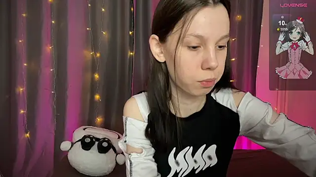 Snapshot of na_prikole_ chatting on January 19, 6:53 pm na prikole  online show from January 19, 6:53 pm