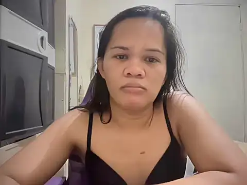 SophiaCourthaway online show from May 23, 3:27 pm