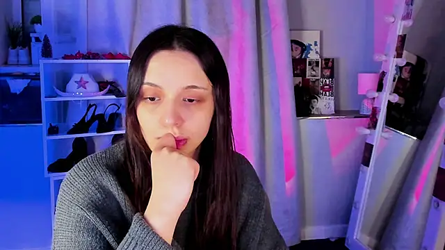 Sahara Shields online show from February 24, 9:29 am