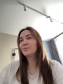Snapshot of Kiss_My_Body chatting on May 20, 10:54 am Kiss My Body online show from May 20, 10:54 am