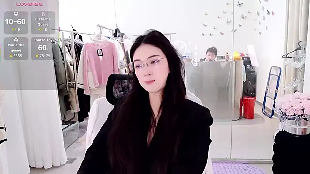 miaomiao-777 online show from April 1, 1:17 am