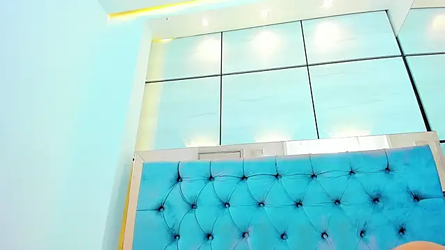 pocahontas pow online show from April 8, 11:54 am