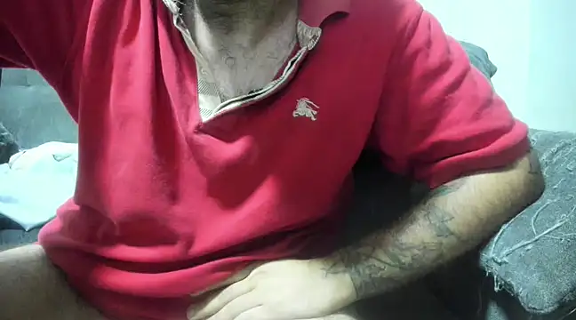 Snapshot of Chubi6669 chatting on March 19, 11:50 am Chubi6669 online show from March 19, 11:50 am