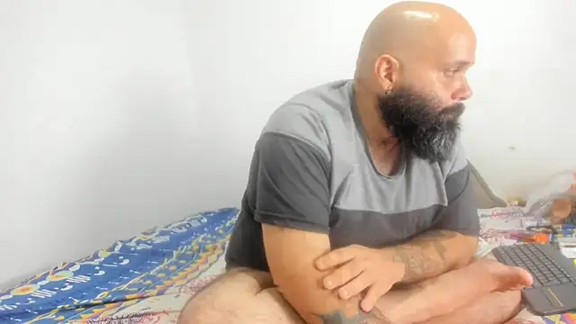 Snapshot of Chubi6669 chatting on July 12, 7:21 am Chubi6669 online show from July 12, 7:21 am