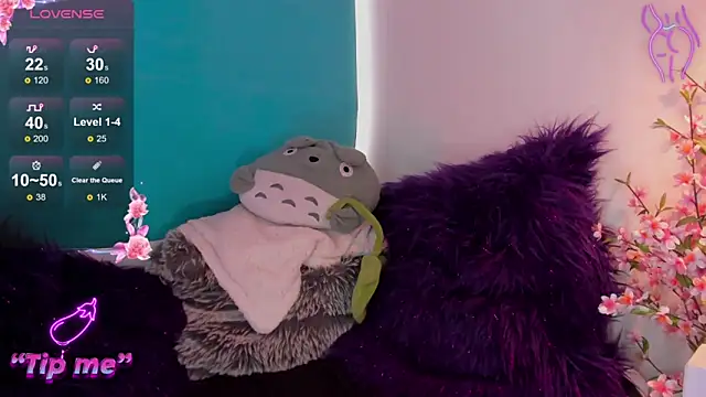 Snapshot of emma_soffia_ chatting on February 7, 8:31 pm emma soffia  online show from February 7, 8:31 pm