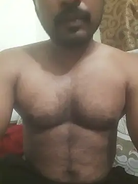 Snapshot of Chennaibull15 chatting on April 15, 6:59 pm Chennaibull15 online show from April 15, 6:59 pm