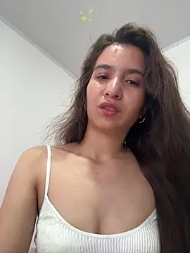 Bella still online show from March 30, 1:45 pm