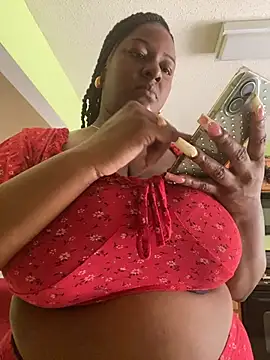 xoxoHotCoCo online show from May 19, 2:12 pm