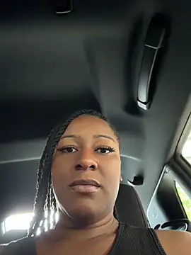 xoxoHotCoCo online show from May 27, 1:52 pm