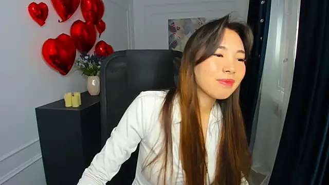 AnnaReyla online show from February 9, 11:14 am